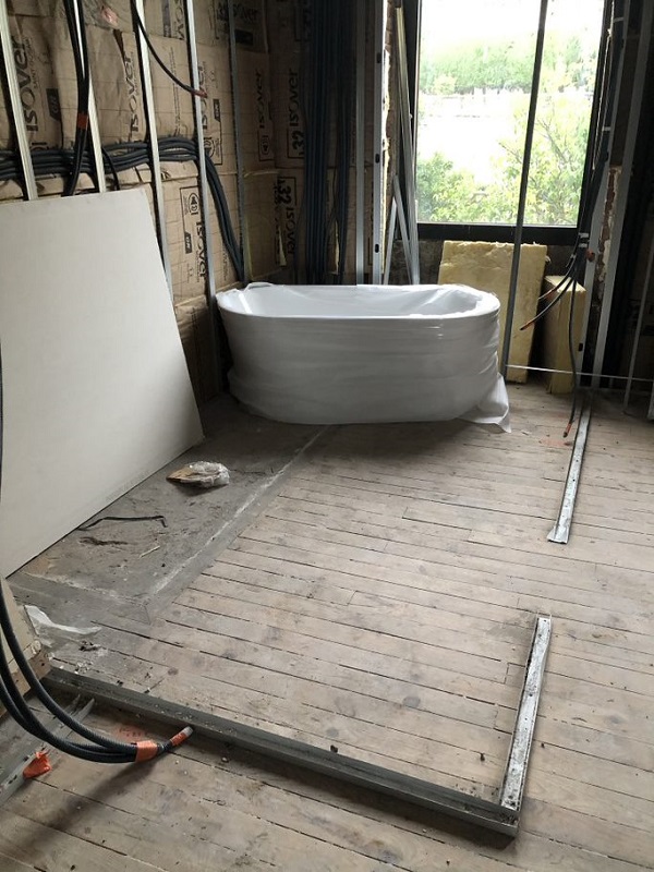 SALLE DE BAIN AVANT TRAVAUX