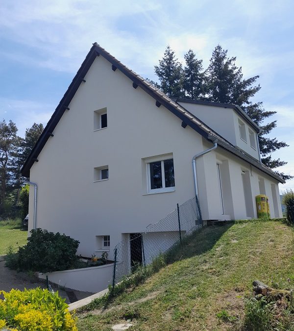 Rénovation énergétique d’une maison à Doizieux